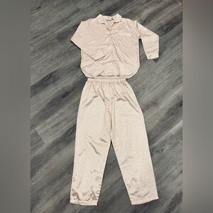 Vintage Victoria’s Secret Gold label 2 piece pajama set
